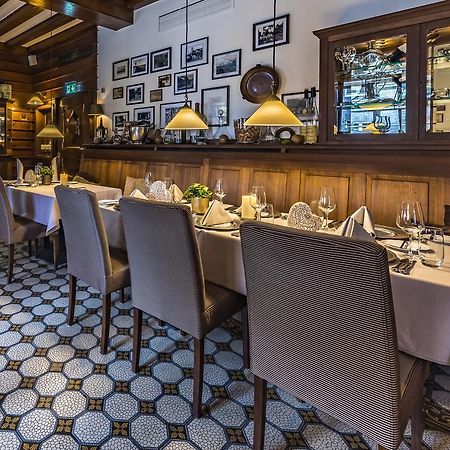 Wellings Romantik Hotel Zur Linde Moers Dış mekan fotoğraf
