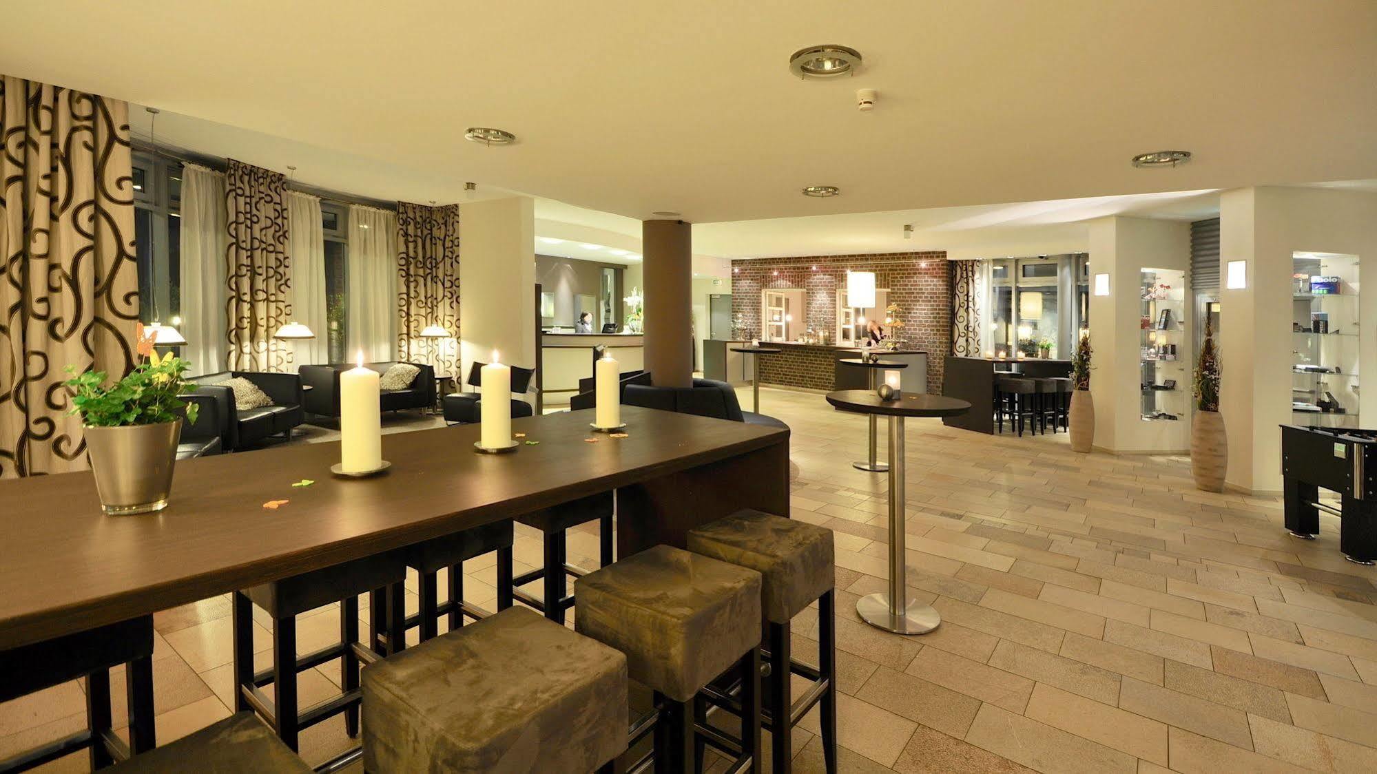 Wellings Romantik Hotel Zur Linde Moers Dış mekan fotoğraf