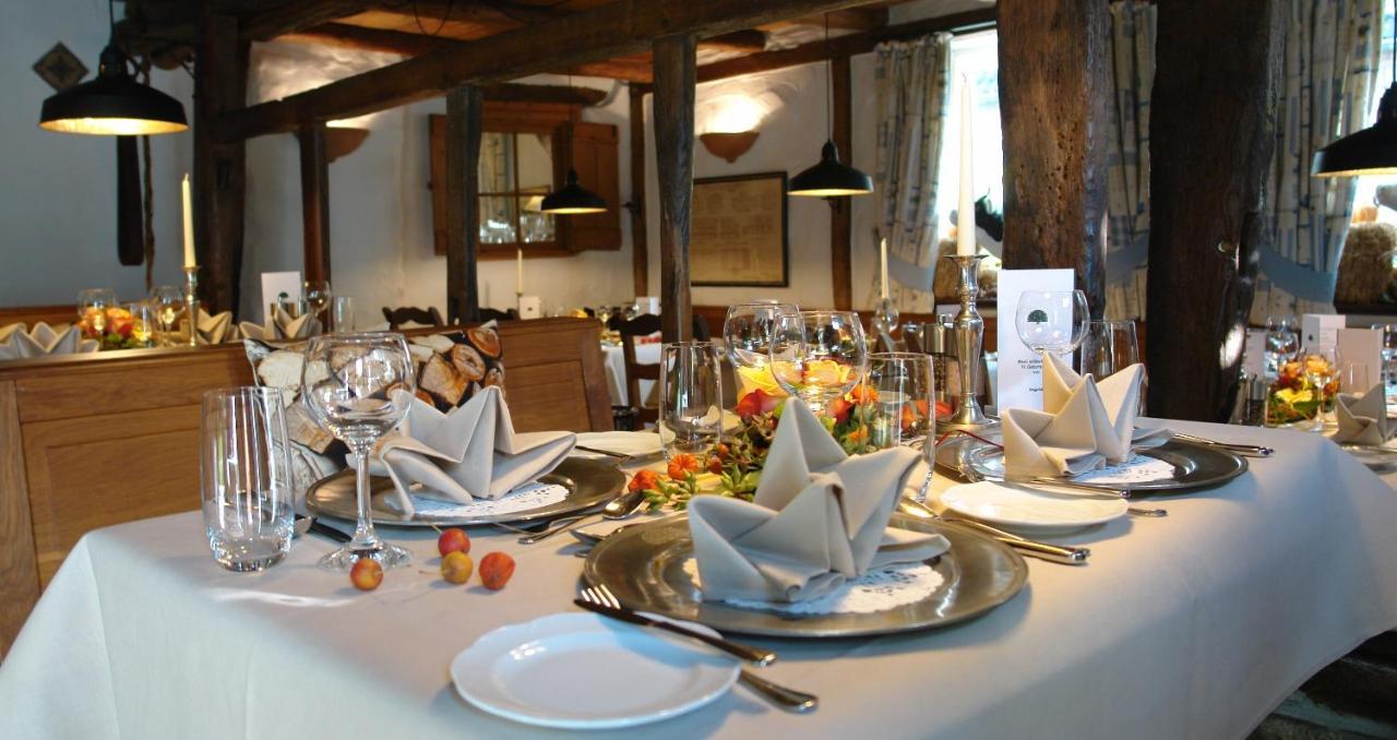 Wellings Romantik Hotel Zur Linde Moers Dış mekan fotoğraf