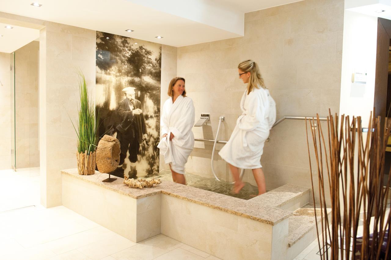 Wellings Romantik Hotel Zur Linde Moers Dış mekan fotoğraf